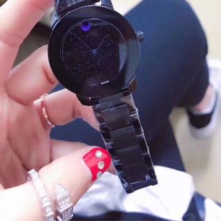 đồng hồ trung cấp sang trọng