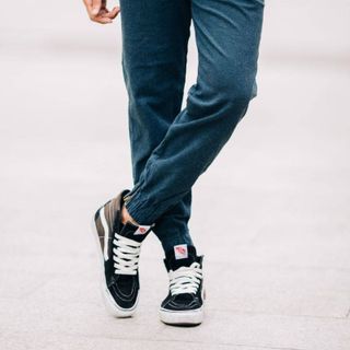 Quần Jogger kaki bo ống thời trang cho bạn nam