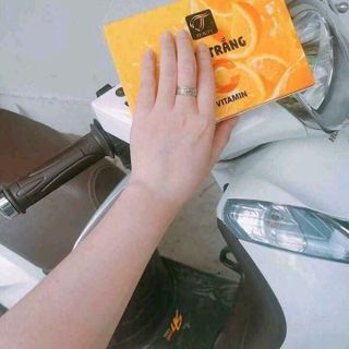 Bột tắm trắng Vitamin C