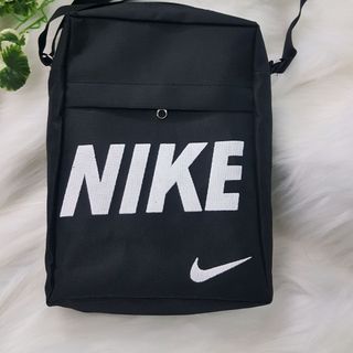 túi nam đeo chéo đơn giản lại đẹp