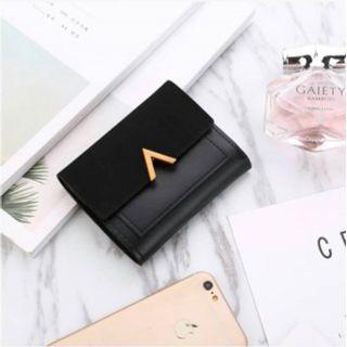 Ví cầm tay nữ thời trang thiết kế thanh lịch dáng Hàn