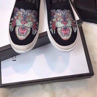 Giày Lười sneaker nữ hình hổ
