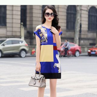 Đầm suông phối khung in hóa