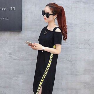 Đầm suông lệnh vai viền chữ
