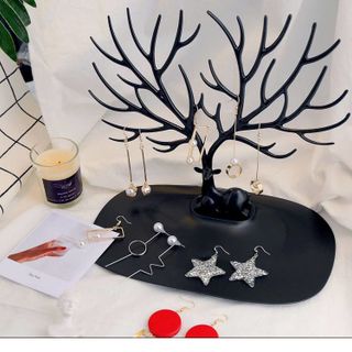 kHUNG TREO TRANG SỨC NHÁNH CÂY TIỆN ÍCH