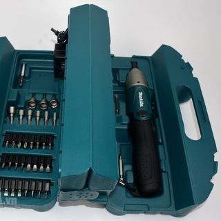 Máy bắt vít chạy pin Makita 6723DW