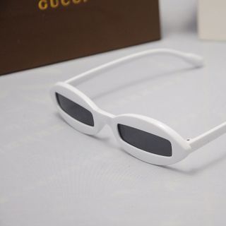 Mắt kính thời trang giá sỉ