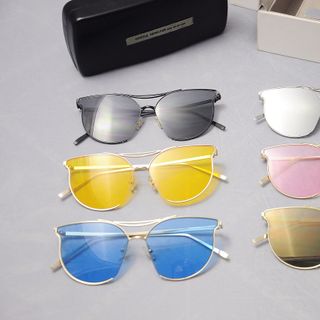 Mắt kính thời trang giá sỉ