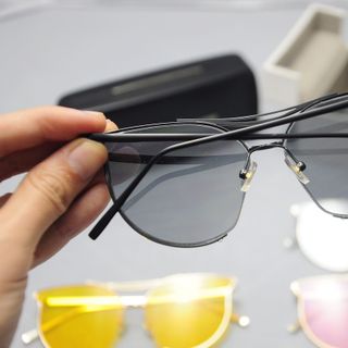 Mắt kính thời trang giá sỉ