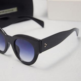 Mắt kính thời trang giá sỉ