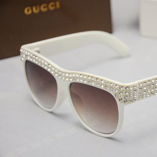 Mắt kính thời trang giá sỉ