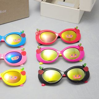 Mắt kính thời trang giá sỉ