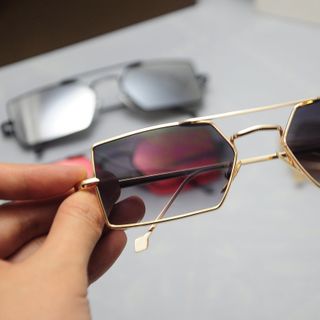 Mắt kính thời trang giá sỉ