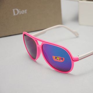 Mắt kính thời trang giá sỉ