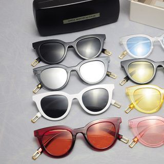 Mắt kính thời trang giá sỉ