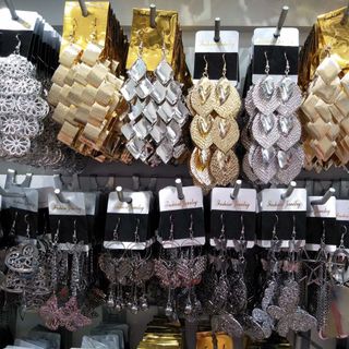 Chuyên sỉ bông tai trùm sỉ bông tai bông tai thái lan giá sỉ sỉ bông tai giá rẻ nhất thị trường