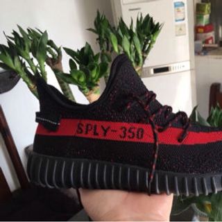 Yêzy 350