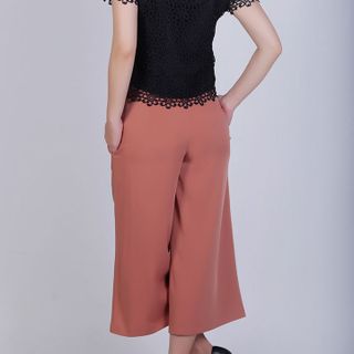 Áo ren phối tayngực