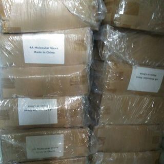 hạt lưới sàn phân tử molecular sieve 4A dùng cho máy sấy nhựa desiccant resin dryer các hãng husky motan shini dega novatec matsui