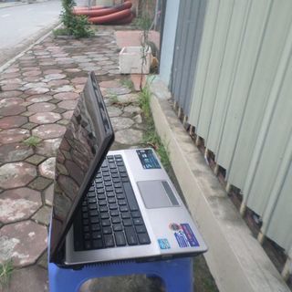 laptop Asus K43sj intel Core i5 2430M vga rời geofoce 520 ram 4g chơi game