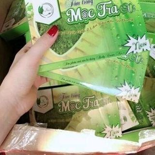 Tam trắng hàng công ty