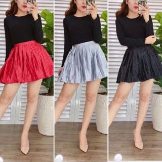 Chân váy xoè nhũ xếp ly