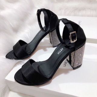 giày sandal got vuông
