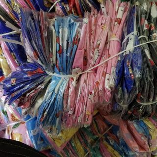 Bán buôn bộ pijama chất liệu phi bóng