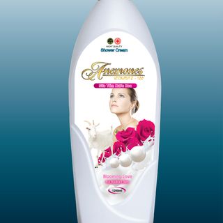 Sữa tắm OTIC-1200ML tinh chất dê và ngọc trai