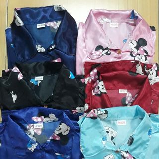 Bán buôn bộ pijama chất liệu phi bóng