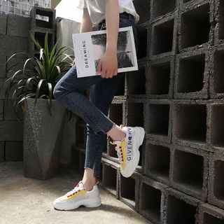 giày bata nữ năng động