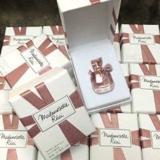 Nước hoa nữ mini Nina Ricci Mademoiselle Ricci EDP 4mL