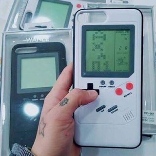 ốp lưng iphone kiêm máy game