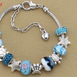 vòng charm