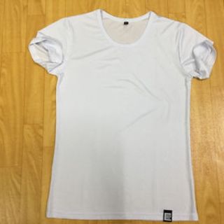 Áo thun nam dáng ôm