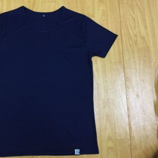 Áo thun nam dáng ôm