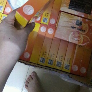 tấm trắng cam