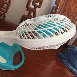 Quạt tích điện siêu mát