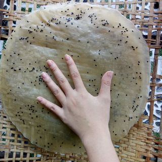 BÁNH TRÁNG MÈ RƠIBánh Đa Ít Vừng - Chưa Nướng