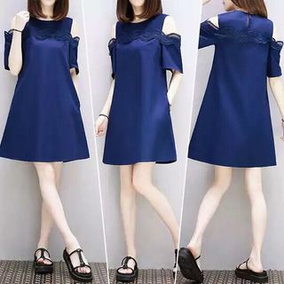 Đầm suông phối ren gợn sóng