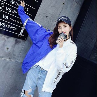 ÁO KHOÁC NỮ DÙ PHỐI 2 MÀU