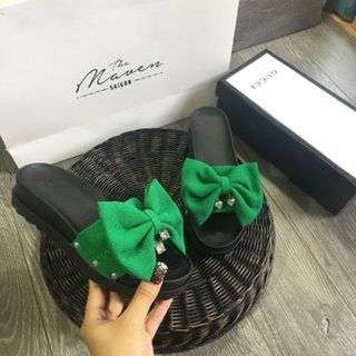 dep quai ngang nơ