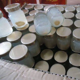 yến sào loại hũ