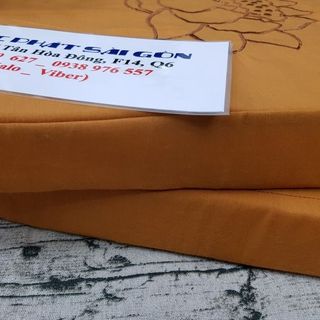 Nệm Ngồi Thiền Thêu Sen Màu Vàng Nghệ