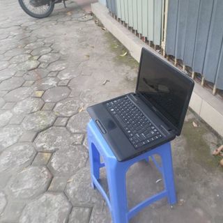 Toshiba satellite C640 – Core i3 2330M vỏ đẹp nguyên tem