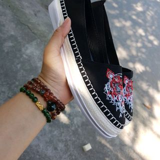 Giày bệt nữ thêu