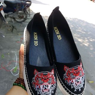 Giày bệt nữ thêu