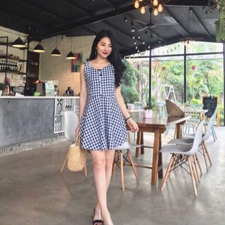 Váy kẻ 2 dây buộc nơ lưng