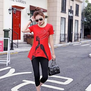 Set bộ lửng đen form dài cô gái