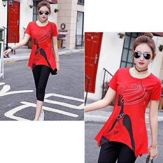 Set bộ lửng trắng form dài cô gái